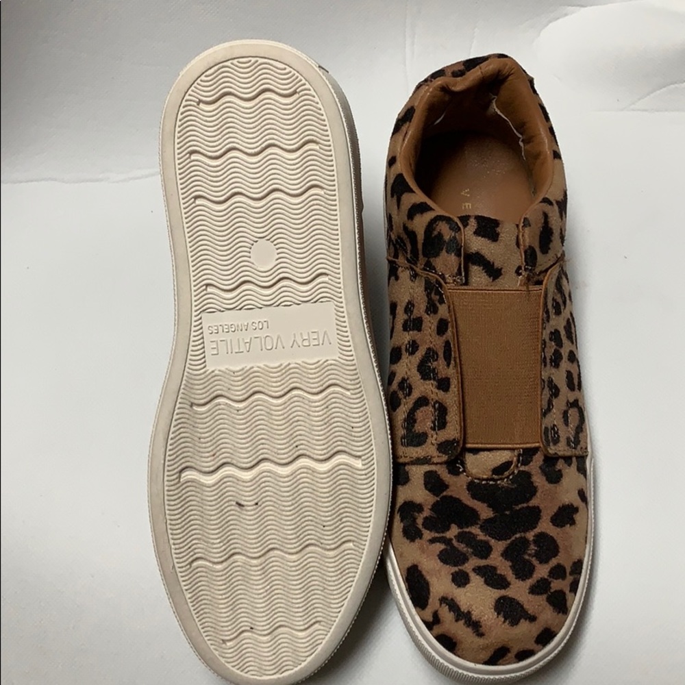 Shoes - Picture 2 of 2